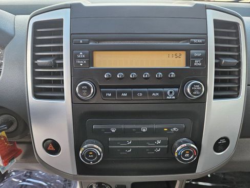 Used 2015 Nissan Frontier S image 15