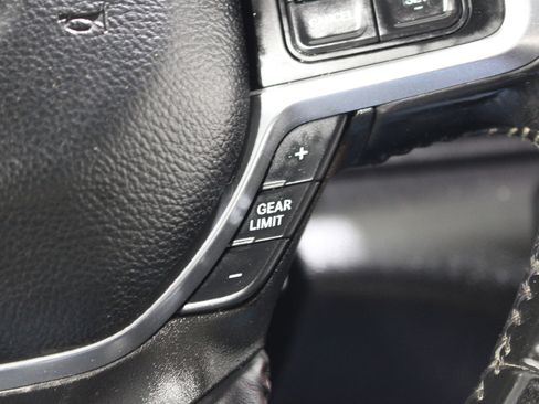 Used 2022 RAM 3500 Laramie image 14