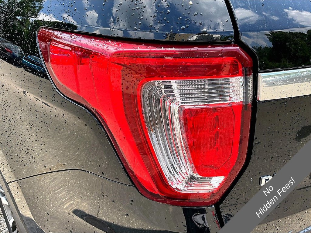 Used 2018 Ford Explorer Platinum AWD/4WD image 28