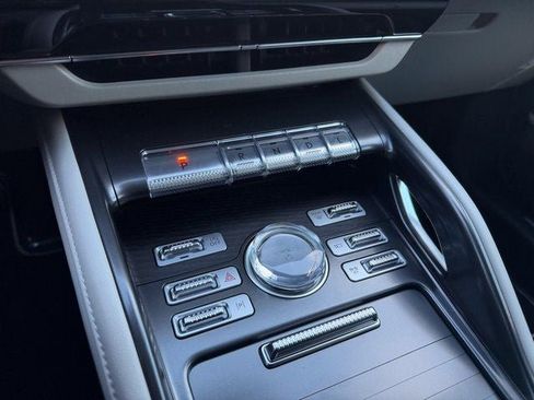 New 2026 Lincoln Nautilus Reserve image 34