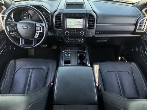 Used 2018 Ford Expedition Limited w/ Equipment Group 301A image 10