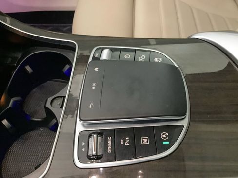 Used 2020 Mercedes-Benz GLC 300 4MATIC Coupe image 27