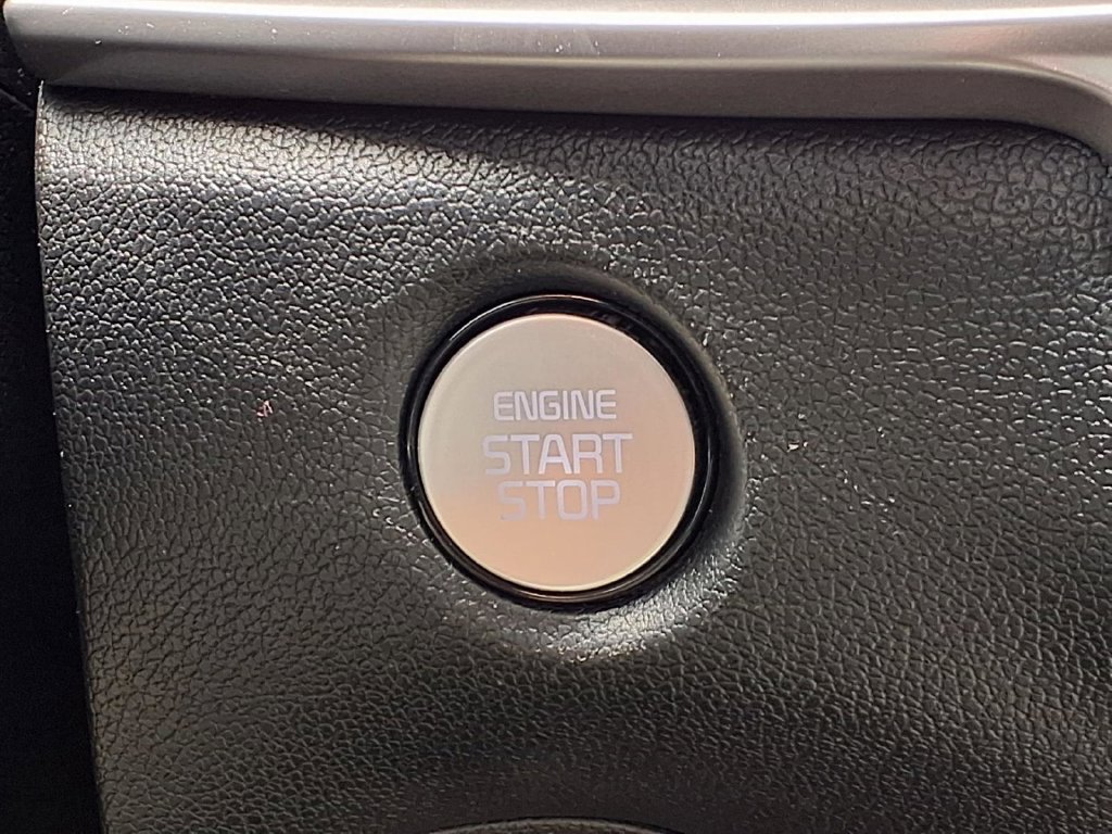 Certified 2026 Kia Sorento S FWD image 9