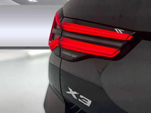 Used 2022 BMW X3 xDrive30i image 11