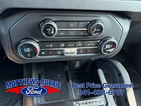 New 2026 Ford Bronco Badlands w/ Sasquatch Package AWD/4WD image 19