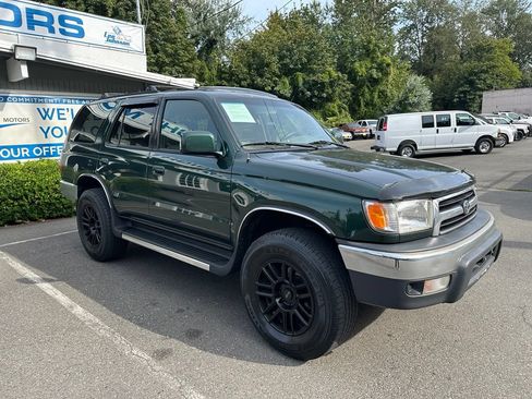 Used 1999 Toyota 4Runner SR5 AWD/4WD image 3
