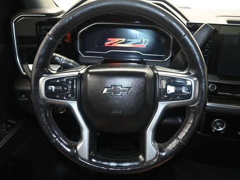 Used 2022 Chevrolet Silverado 1500 RST w/ Z71 Off-Road Package AWD/4WD image 13