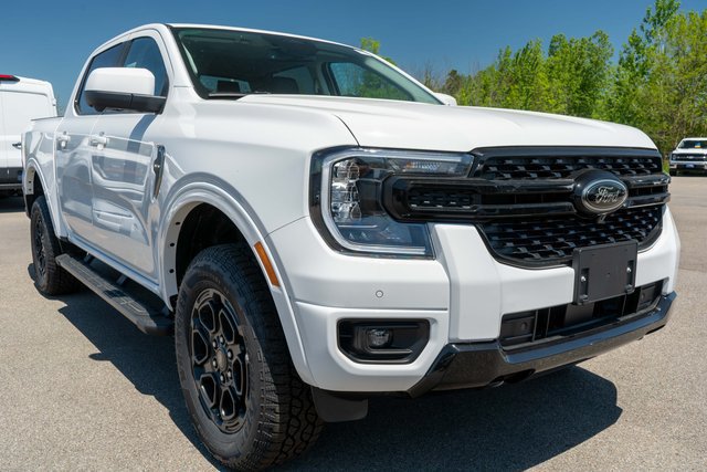New 2026 Ford Ranger Lariat w/ FX4 Off-Road Package AWD/4WD image 4