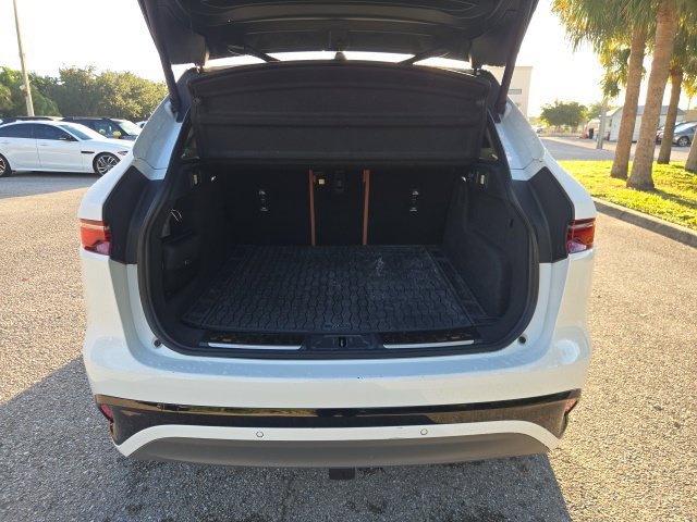 Used 2024 Jaguar F-PACE R-Dynamic S AWD/4WD image 9