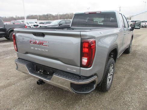 New 2026 GMC Sierra 1500 SLE w/ Max Trailering Package AWD/4WD image 5
