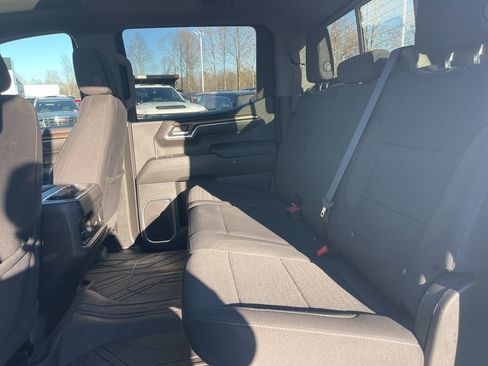 Used 2024 Chevrolet Silverado 1500 RST w/ True North Edition Plus AWD/4WD image 15