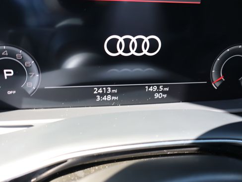 Used 2025 Audi Q7 3.0T Premium Plus w/ Premium Plus Package AWD/4WD image 11