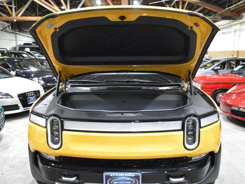 Used 2022 Rivian R1T Adventure image 70