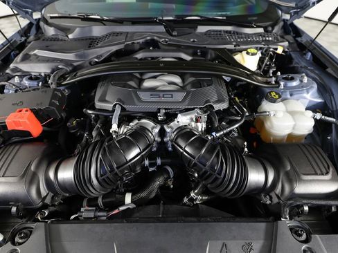 Used 2024 Ford Mustang GT Premium image 44