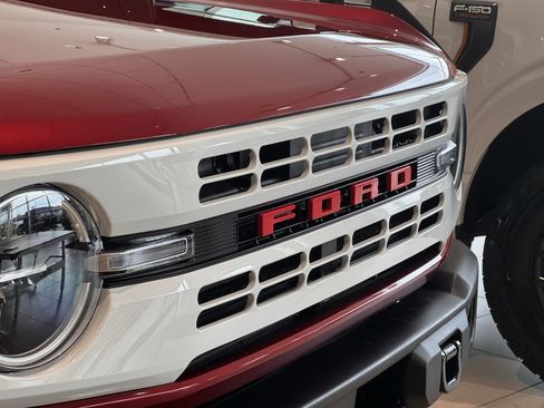 New 2026 Ford Bronco Heritage Edition image 6