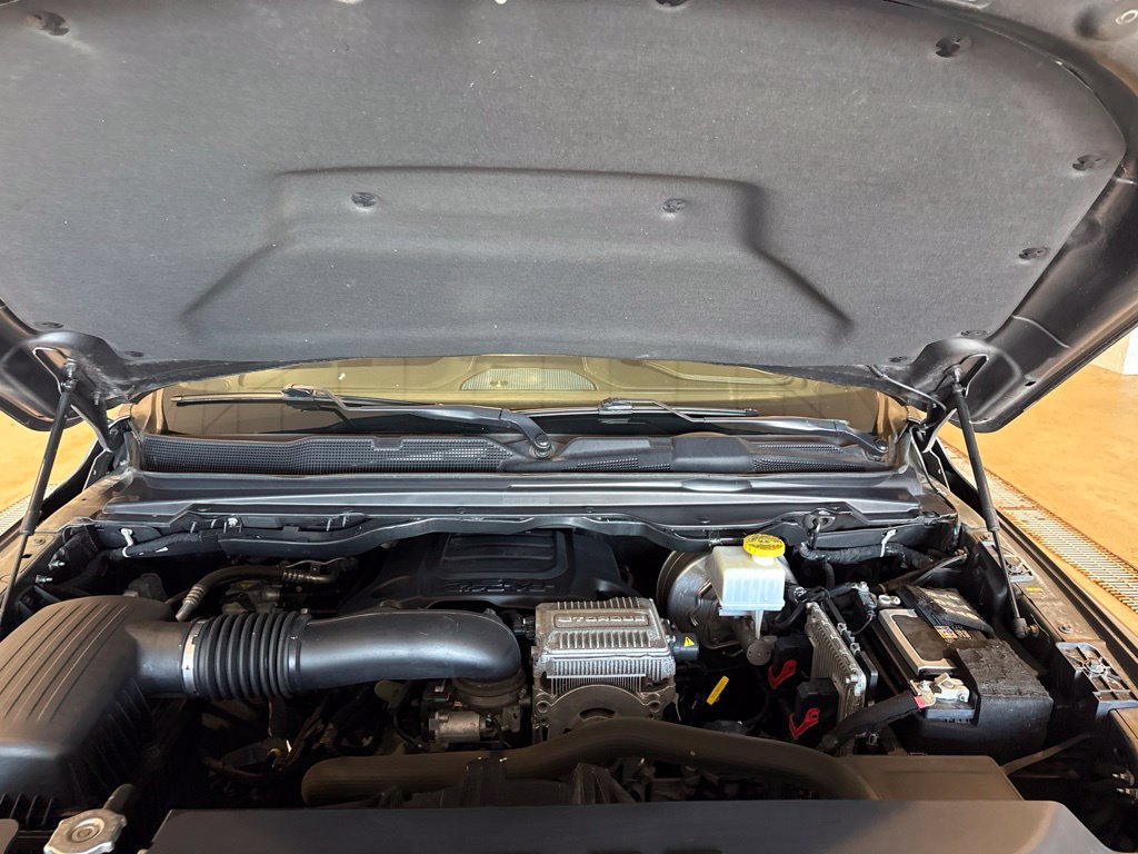 Used 2022 RAM 1500 Limited AWD/4WD image 11