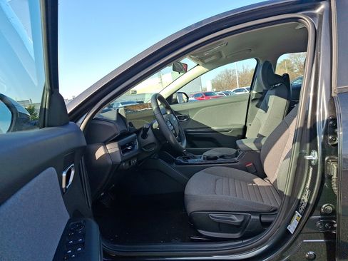 New 2025 Kia K4 EX FWD image 10