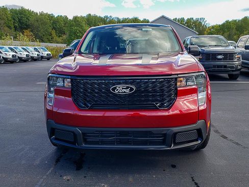 New 2025 Ford Maverick XLT image 2