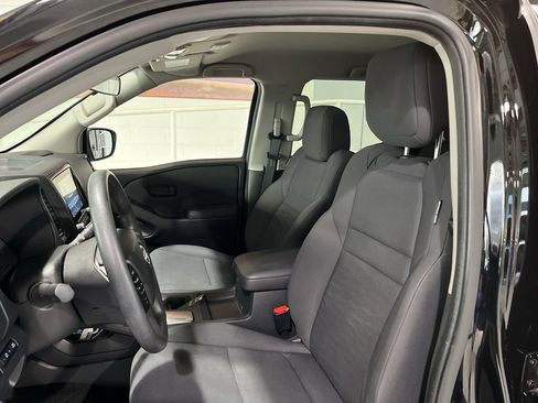 Used 2022 Nissan Frontier S image 17