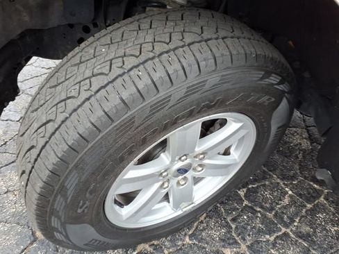 Used 2023 Ford F150 XLT w/ Trailer Tow Package AWD/4WD image 15