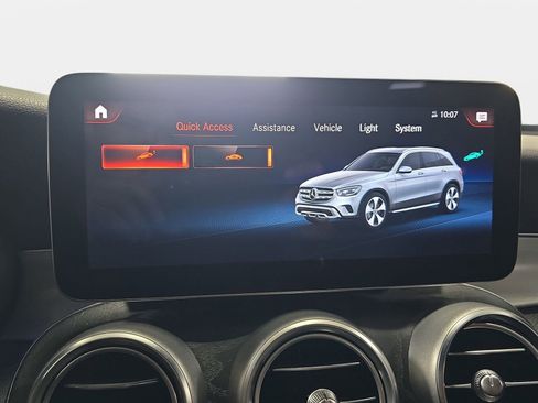 Used 2022 Mercedes-Benz GLC 300 4MATIC image 22