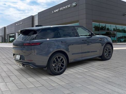 New 2026 Land Rover Range Rover Sport Dynamic SE AWD/4WD image 5