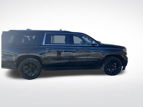 Used 2018 Chevrolet Suburban Premier image 6