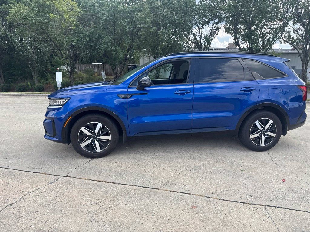Used 2022 Kia Sorento S FWD image 12