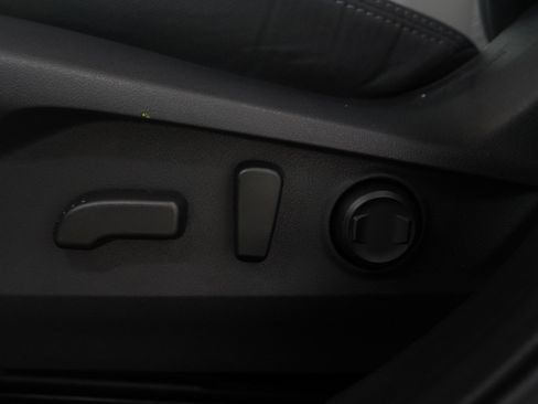 Used 2025 Subaru Outback Premium image 23