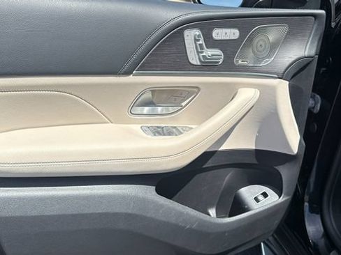Certified 2022 Mercedes-Benz GLS 450 4MATIC image 26