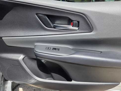 Used 2023 Toyota Prius XLE FWD image 13