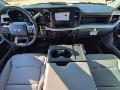 New 2026 Ford F550 4x4 Supercab Super Duty image 14