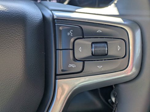 Used 2025 Chevrolet Silverado 2500 LT image 26