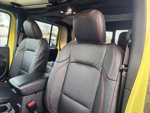 Used 2023 Jeep Gladiator Rubicon w/ LED Lighting Group image 21