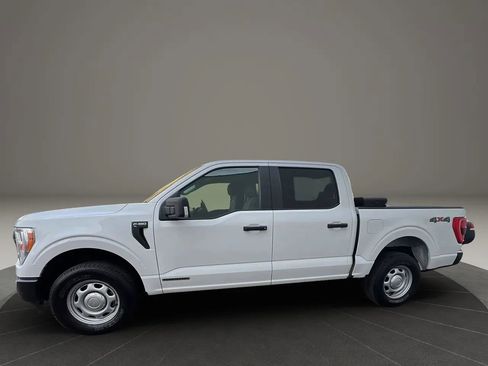 Used 2021 Ford F150 XL w/ Trailer Tow Package image 8