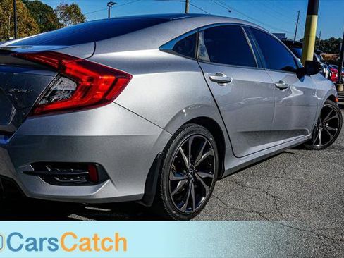 Used 2019 Honda Civic Sport image 6