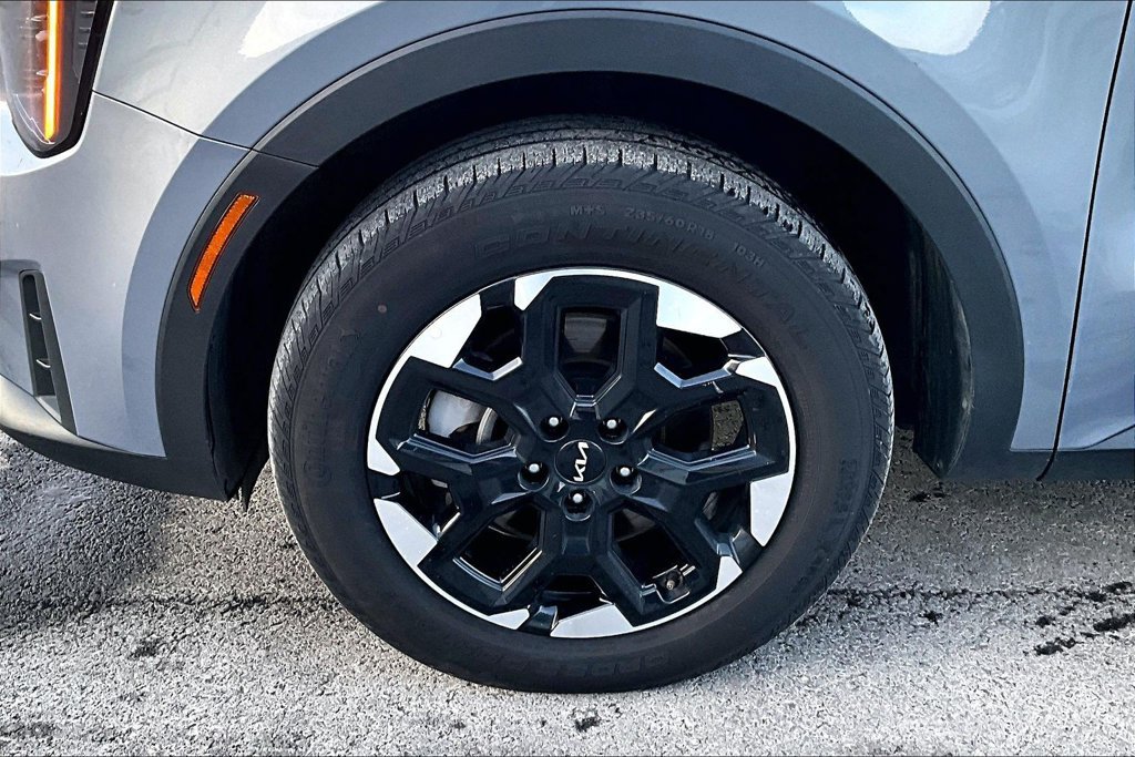 Used 2024 Kia Sorento S AWD/4WD image 9