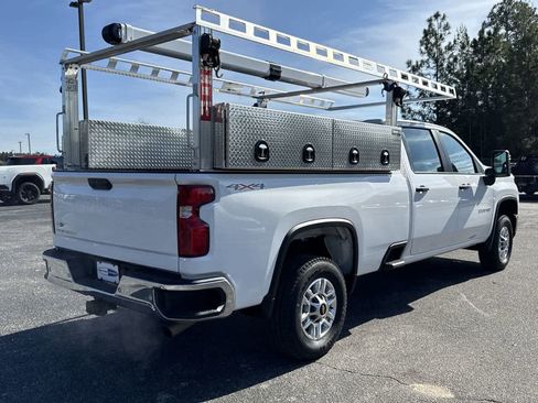 Used 2025 Chevrolet Silverado 2500 W/T w/ WT/CX Safety Package image 4