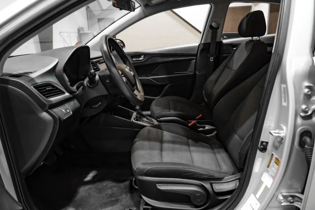 Used 2019 Hyundai Accent SE FWD image 4
