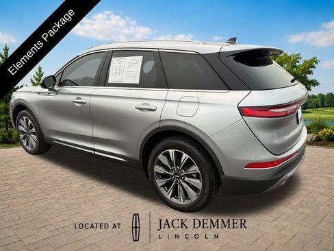 Certified 2022 Lincoln Corsair Reserve w/ Elements Package AWD/4WD image 4