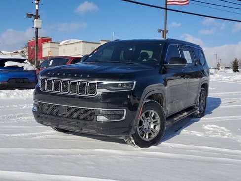 Used 2023 Jeep Wagoneer Base w/ Convenience Group I image 1