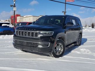 Used 2023 Jeep Wagoneer Base w/ Convenience Group I video 1
