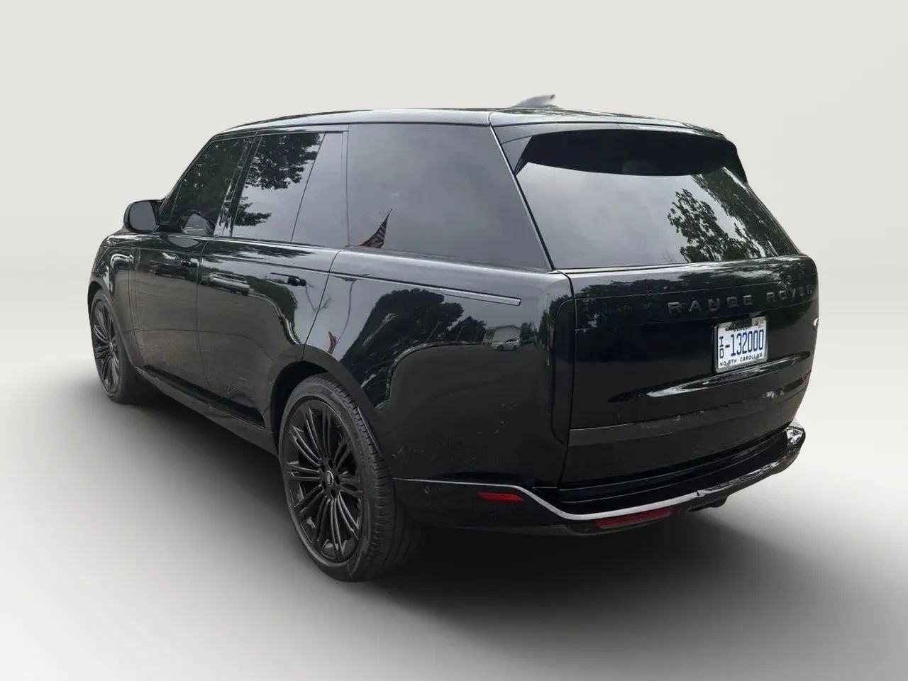 Used 2023 Land Rover Range Rover SE AWD/4WD image 7