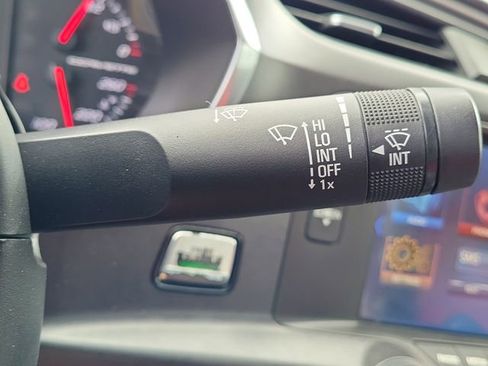 Used 2018 Chevrolet Corvette Stingray Z51 2D Convertible w/ Carbon Flash Badge Package image 24