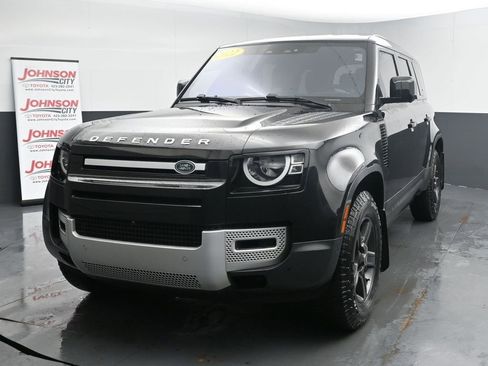 Used 2022 Land Rover Defender 110 S image 4