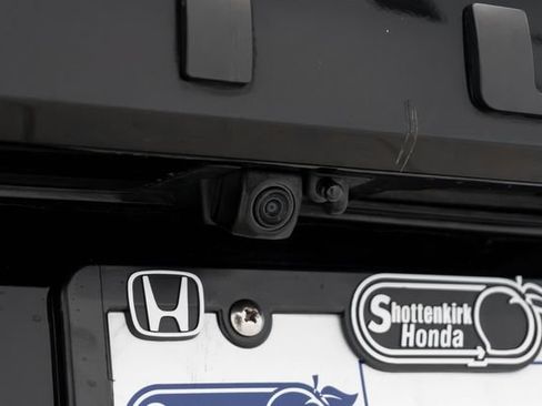 Used 2023 Honda Pilot Touring image 30