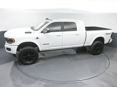 Used 2022 RAM 2500 Limited w/ Night Edition image 28