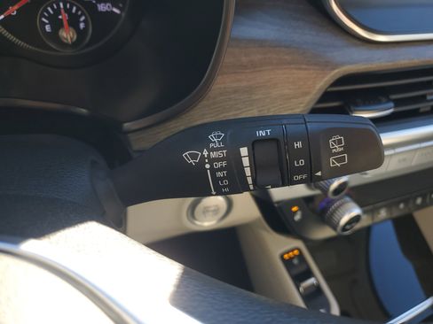 Certified 2022 Kia Telluride EX w/ EX Premium Package image 32