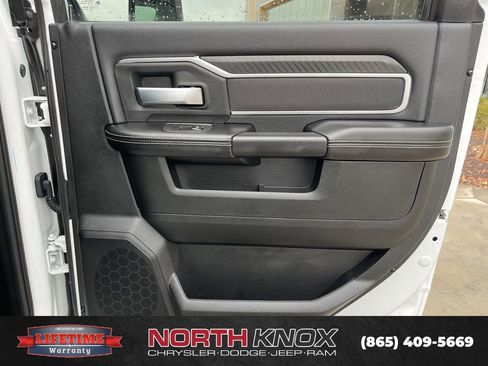 New 2026 RAM 2500 Big Horn AWD/4WD image 24