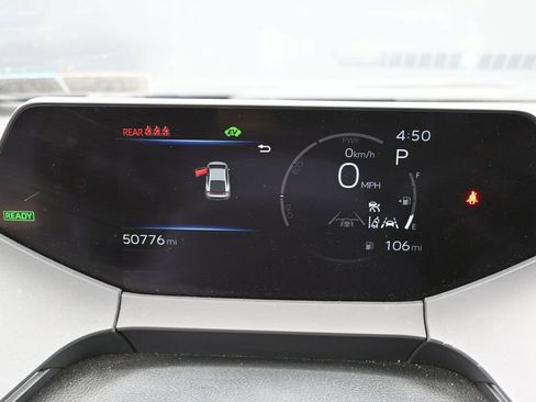Used 2023 Toyota Prius LE FWD image 18